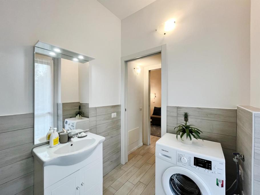 20 Min Duomo - Modern Apartment Milánó Kültér fotó